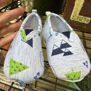 LITTLE BEGINNINGS Infant Slip On Forest Shoes Soft Flexible Size 6-9 Months
